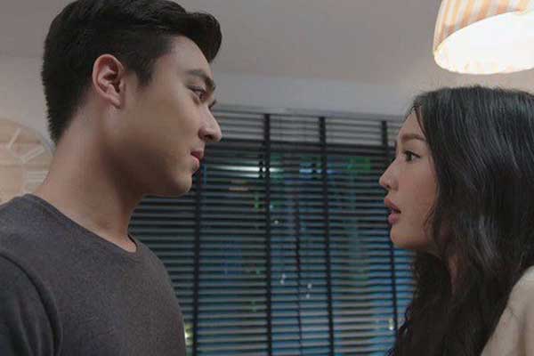 Vô tình bước vào căn nhà mua trước khi cưới tôi sốc nặng