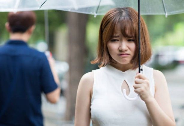 Thương bạn gái mồ côi, tôi muốn bù đắp cho em, nhưng hôm đi đổ xăng tôi vội vã chia tay ngay