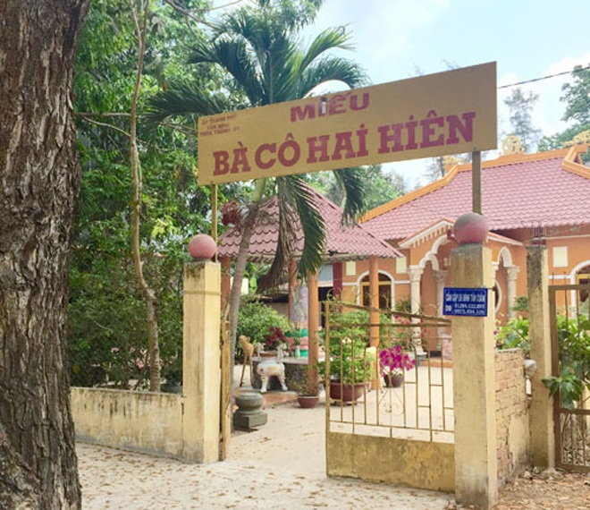 Cô gái miền Tây xinh đẹp và chuyện kỳ bí xảy ra sau khi chết trẻ khiến tất cả không thể hiểu nổi