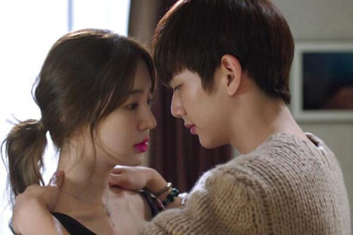 Vợ trẻ ê chề trả giá khi trai bao tìm đến tận nhà ghen ngược với chồng