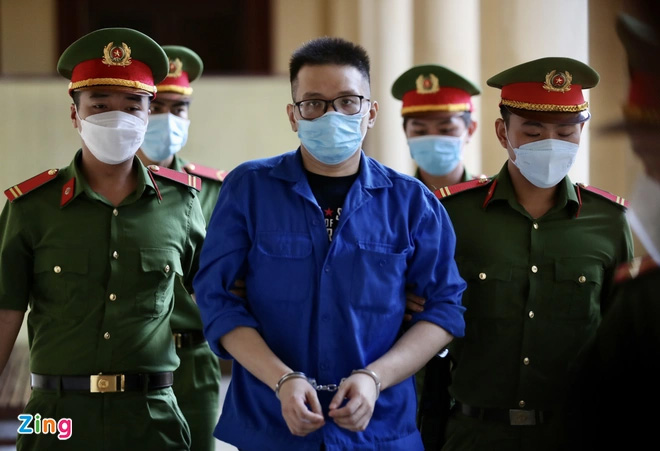 Hacker Nhâm Hoàng Khang hầu tòa