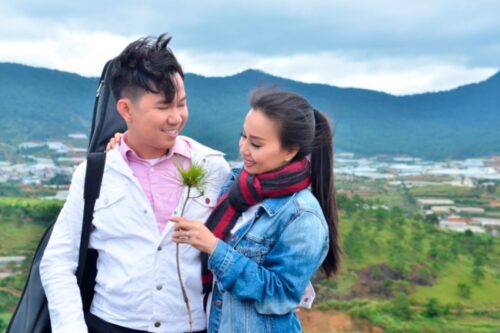 Sao nam đổi đời, tăng gấp 5 lần cát-xê nhờ cuộc gọi từ vợ chồng Cẩm Ly