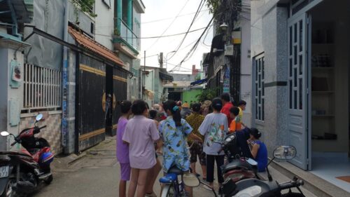 Con đi học về thấy bố mẹ tử vong với nhiều vết thương