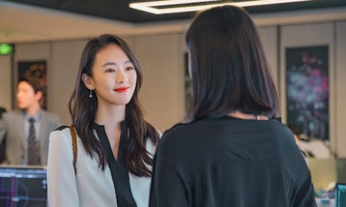 Nói với sếp chồng chị ngoại tình thì chị lờ đi và cái kết khiến tôi ân hận vì đã mách lẻo