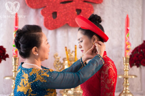 Mừng cưới cô em chồng 50 triệu, tôi tức giận cầm tiền về thẳng sau câu nói này