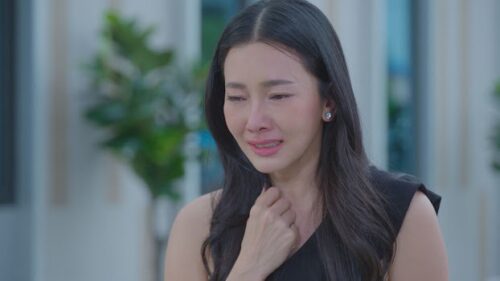 Con dâu đẻ mà mẹ chồng chỉ gửi cho bọc tã lót cũ