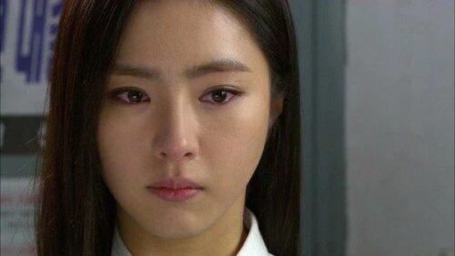 Bố đẻ bệnh nặng mẹ chồng cho ngay 300 triệu, tôi uất nghẹn quyết định ly hôn