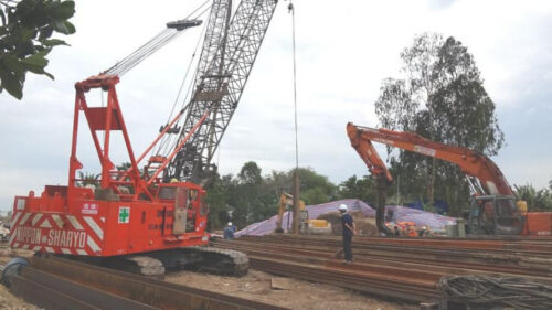 Diễn biến mới ngày thứ 9 việc đưa thi thể bé trai rơi xuống ống trụ bê tông lên