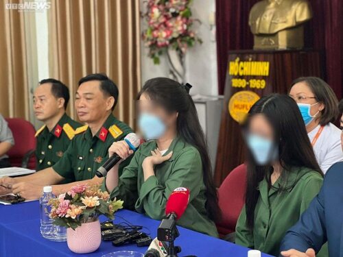 Tin đồn thất thiệt nữ sinh nhảy lầu: Nữ sinh viên trực tiếp quay clip nói gì?