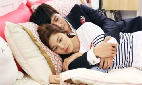 3 năm bên xứ người, về quê ăn Tết vợ mặc áo khoác khư khư