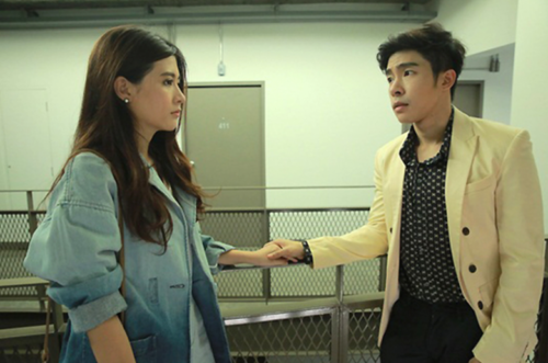 Có nhà có xe nhưng em từ chối tôi yêu anh chàng nghèo, tôi tức tối hỏi nguyên do rồi bẽ mặt