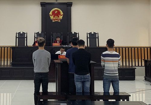 Phiên tòa ấm áp vụ 4 anh em bắt trói cha ruột