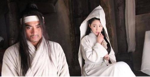 Góa phụ xưa phải làm sao sống qua những đêm không chồng