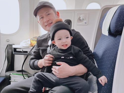 Điều khó tin về bạn gái khiến Bằng Kiều phải "chăm con mọn" ở tuổi 49-50