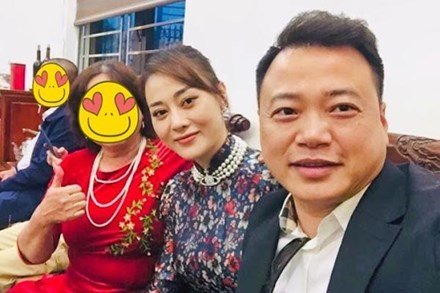 Hé lộ mối quan hệ giữa bố mẹ Shark Bình và Phương Oanh