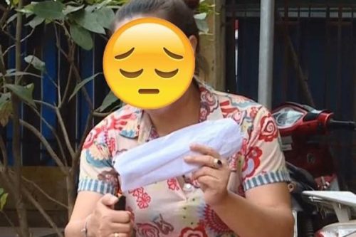 Lần đầu đến nhà bạn trai, lúc về mẹ anh đốt giấy “đuổi vía”, tôi cười khẩy làm ngay điều này