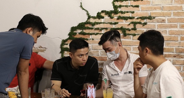 hiếu pc hiện đang làm gì