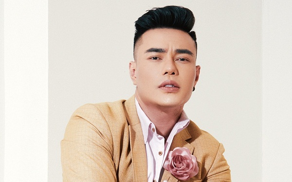 tiểu sử lê dương bảo lâm