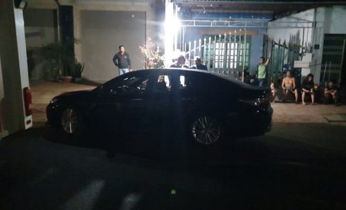 Sài Gòn: Người đàn ông đổ xăng tự thiêu trong ôtô Camry gần nhà người tình