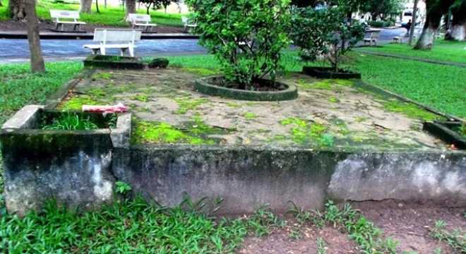 Bí ẩn ngôi mộ cổ không thể phá trong trường đại học Bách Khoa TP.HCM