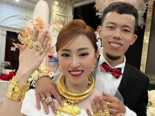 Cô dâu tài giỏi nhất nhì miền Tây: Tự sắm 11 cây vàng đeo trong đám cưới, tậu nhà mới tặng bố mẹ chồng