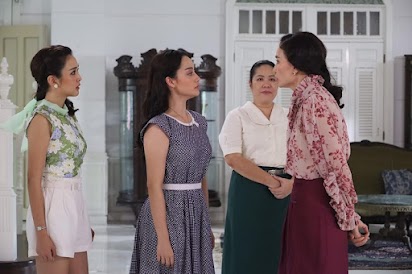 Đang tổ chức ăn hỏi thì mẹ chồng cũ xông vào phá, tôi nói 1 câu bà tẽn tò ra về