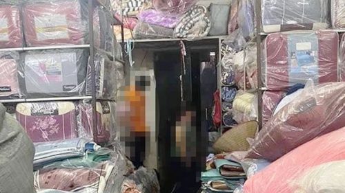 Hòa Bình: Điều tra vụ vợ chồng tiểu thương tử vong trong tư thế treo cổ