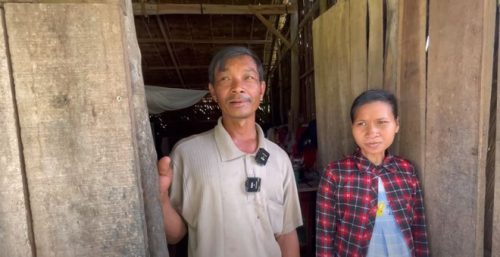 Người đàn ông 50 tuổi cưới gái tân 20 tuổi: "Cô ấy sắp sinh rồi mà chưa gom đủ tiền"