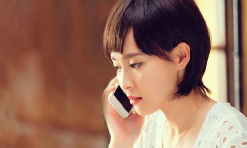 Chồng đi công tác, nửa đêm gọi điện kiểm tra bỗng nghe thấy tiếng phụ nữ, tôi liền chuyển ngay cho anh 50 triệu