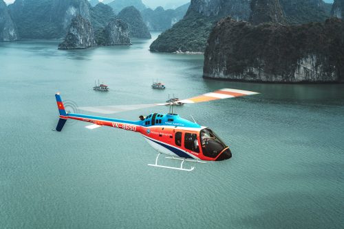 Rơi máy bay trực thăng chở 5 người ở vùng biển Hải Phòng - Quảng Ninh