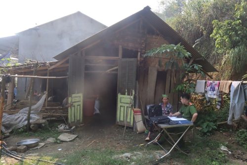 Anh chết sau uống rượu thuốc tự ngâm, em đến viếng "uống thử" và mất mạng