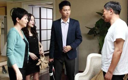 Về quê nội 3 ngày, vợ chồng tôi bỗng trở thành con nợ bất đắc dĩ