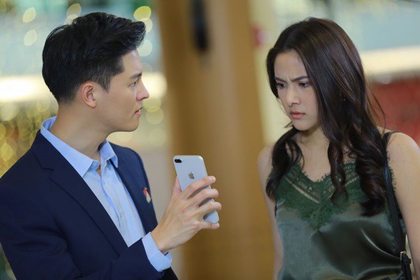 Chục năm làm vợ hiền dâu thảo nhưng vừa nhìn tin nhắn anh gửi, tôi lập tức ly hôn không luyến tiếc