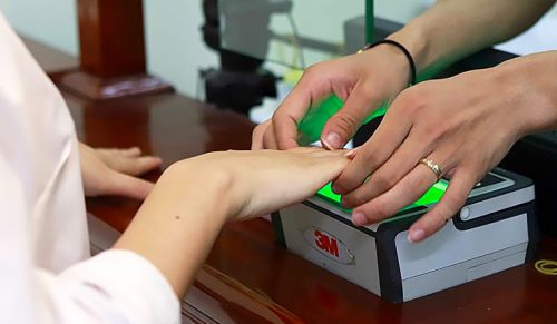 Ai sinh trúng 3 năm này, phải đi làm CCCD gắn chip ngay trong năm 2023