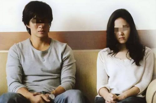 Anh rể say rượu vào nhầm phòng em gái sinh đôi của vợ, cái kết khiến cả gia đình tan nát