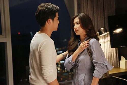 Bố mẹ vợ vay 50 triệu chồng tuyên bố lấy lãi theo ngân hàng, thấy tôi mở két sắt, anh hoảng hồn sợ