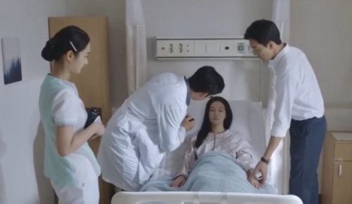 Đêm tân hôn, vợ ngoan hiền phải nhập viện gấp và sự thật phơi bày khiến tôi chết lặng