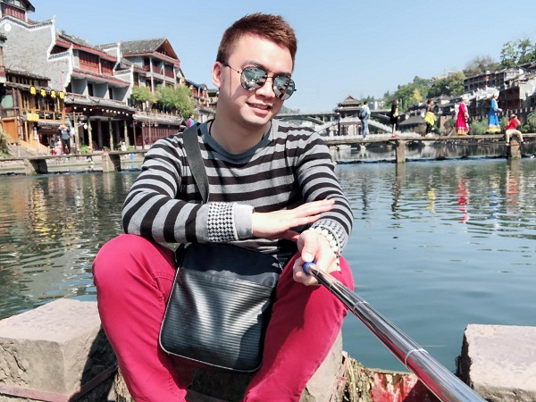 phi công hà duy đam mê du lịch