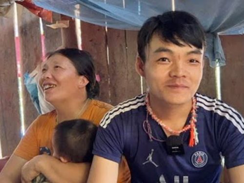 Người đàn bà 51 tuổi cưới trai tân 24 tuổi: Trong nhà có thêm 3 trẻ nhỏ gọi bằng mẹ và sự thật phía sau