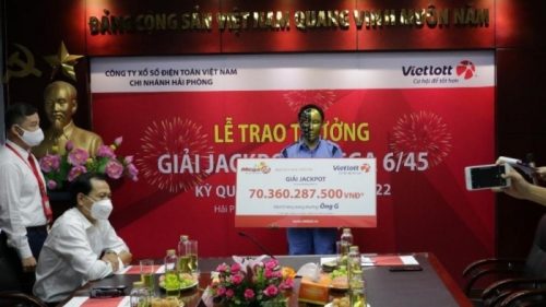 Mua và trúng Vietlott hơn 70 tỷ đồng sau khi được ông nội "báo mộng"