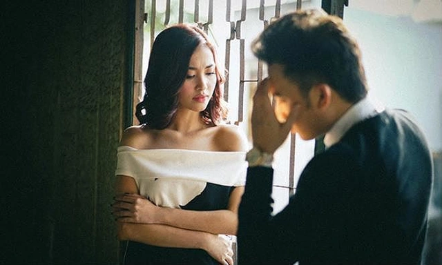 10 năm mới phát hiện ra bí mật tày trời của cô vợ ngoan