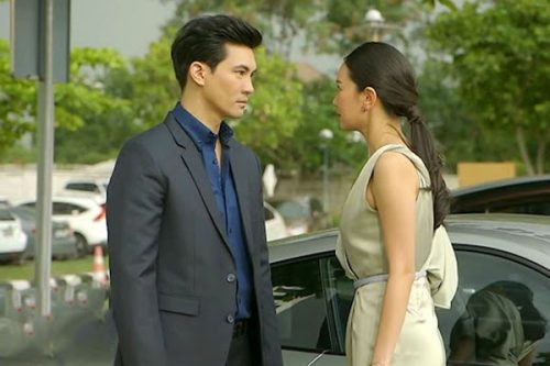 Cho bồ đẻ ở viện xịn nhưng bỏ mặc vợ bầu, tôi chết sững khi gặp đại gia đưa vợ mình đi sinh