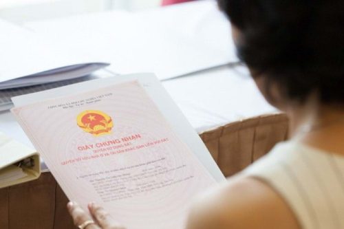 Bắt đầu từ tháng 9/2023: 4 trường hợp không được sang tên sổ đỏ, sổ hồng, biết trước khi mua bán đất