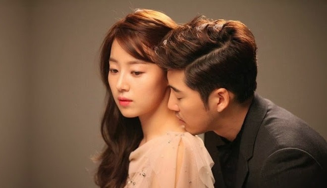 Được sếp để ý, gạ vào khách sạn đổi lấy chức trưởng phòng, tôi cắn răng đồng ý và cái kết