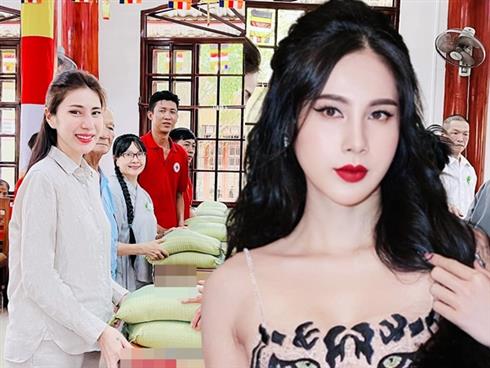 Trước thềm ra tòa vụ bà Phương Hằng, Thủy Tiên có hành động khiến NHM nức lòng