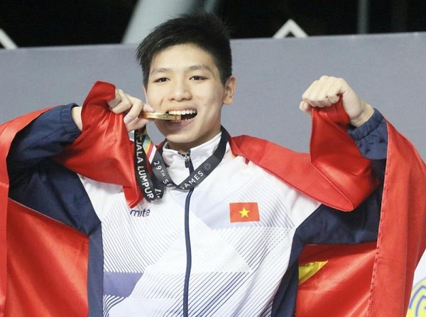 tiểu sử kình ngư nguyễn hữu kim sơn