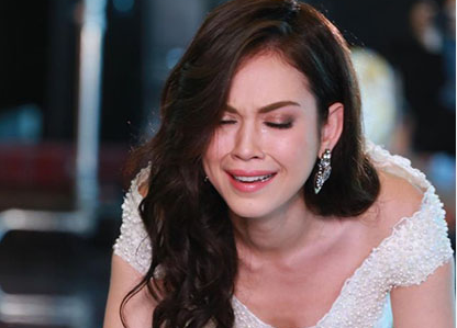 Chồng ôm vàng biệt tích trong đêm tân hôn, sáng ra bê về một thùng nặng trịch