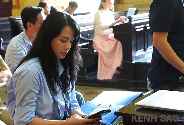 ngọc thúy bị chồng kiện đòi trả lại 288 tỷ đồng.