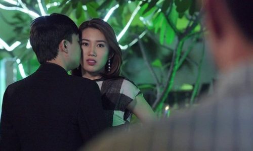 Vợ ngoại tình suốt 5 năm nhưng chồng giả vờ ngu ngơ không biết và cái kết