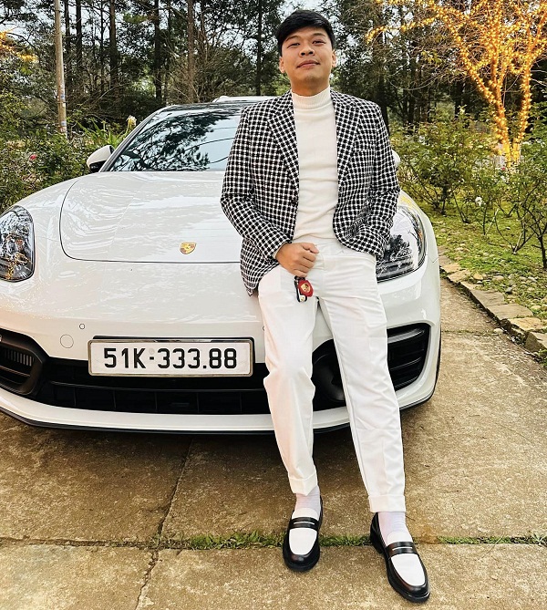 sự nghiệp của trung ruồi